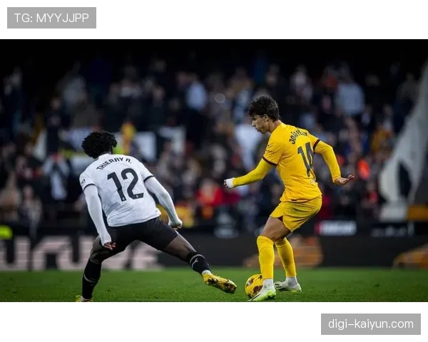 巴萨1-0小胜瓦伦西亚，莱万多夫斯基制胜球助球队暂登顶